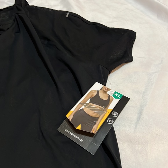 NWTS AVIA workout top XL - Picture 10 of 14